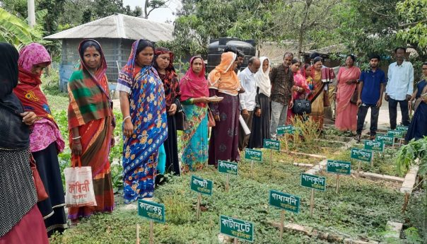 Experience exchange tour of practitioners of Coastal Agroecology Learning Center