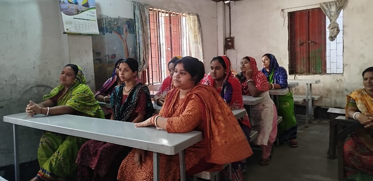 Urban poor women in Dhaka slum require capacity to address urban challenges