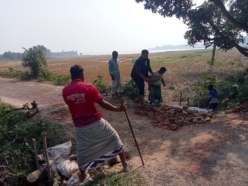 Youth repaired damaged culvert through voluntary labor